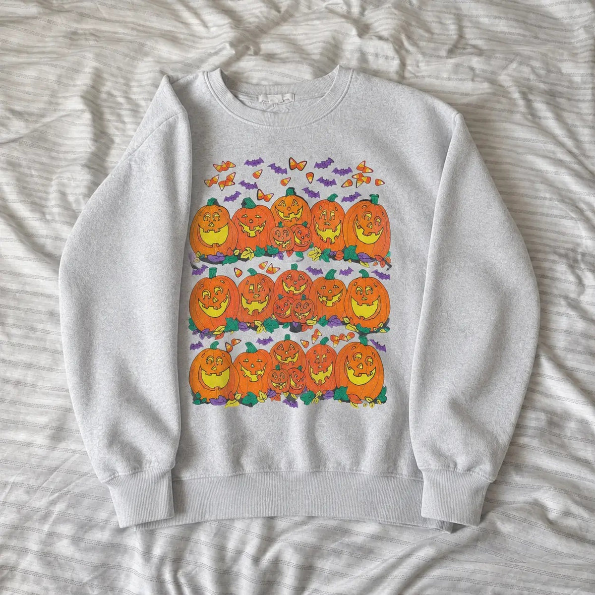 Halloween Pumpkin Graphic T-Shirt / Sweatshirt / Hoodie