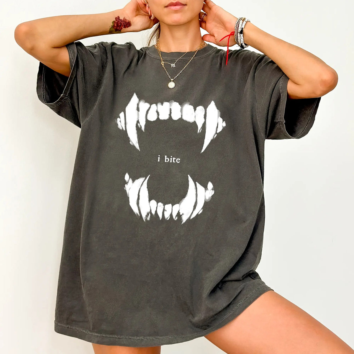 I Bite Gothic Vampire Mouth T-Shirt / Sweatshirt / Hoodie